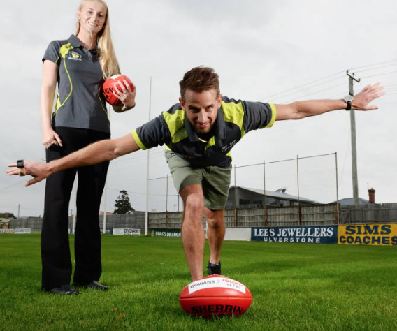 AFL umpire Scott Jeffery visits the North-West Coast